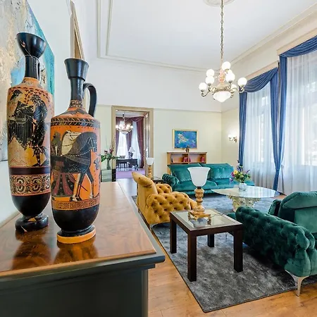 Royal Prestige 330sqm * Budapest