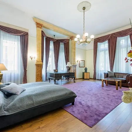 Royal Prestige 330sqm Budapest